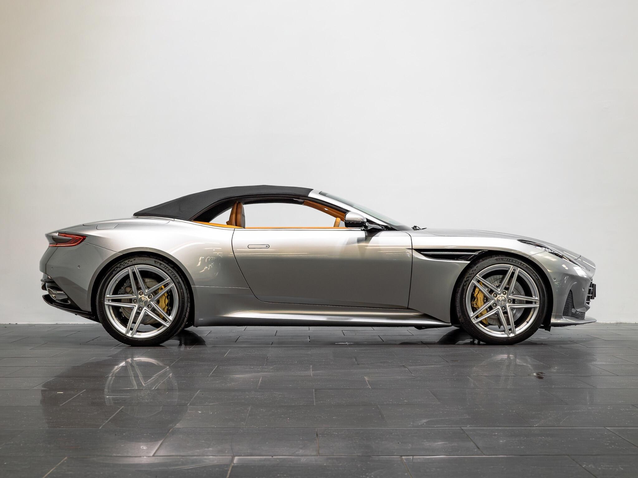 Aston Martin Volante view 7