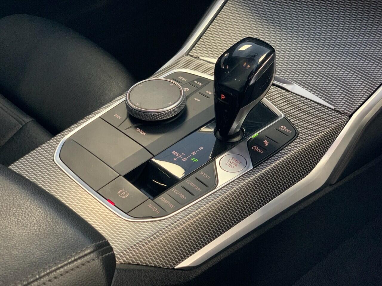 BMW 3 Series view 41