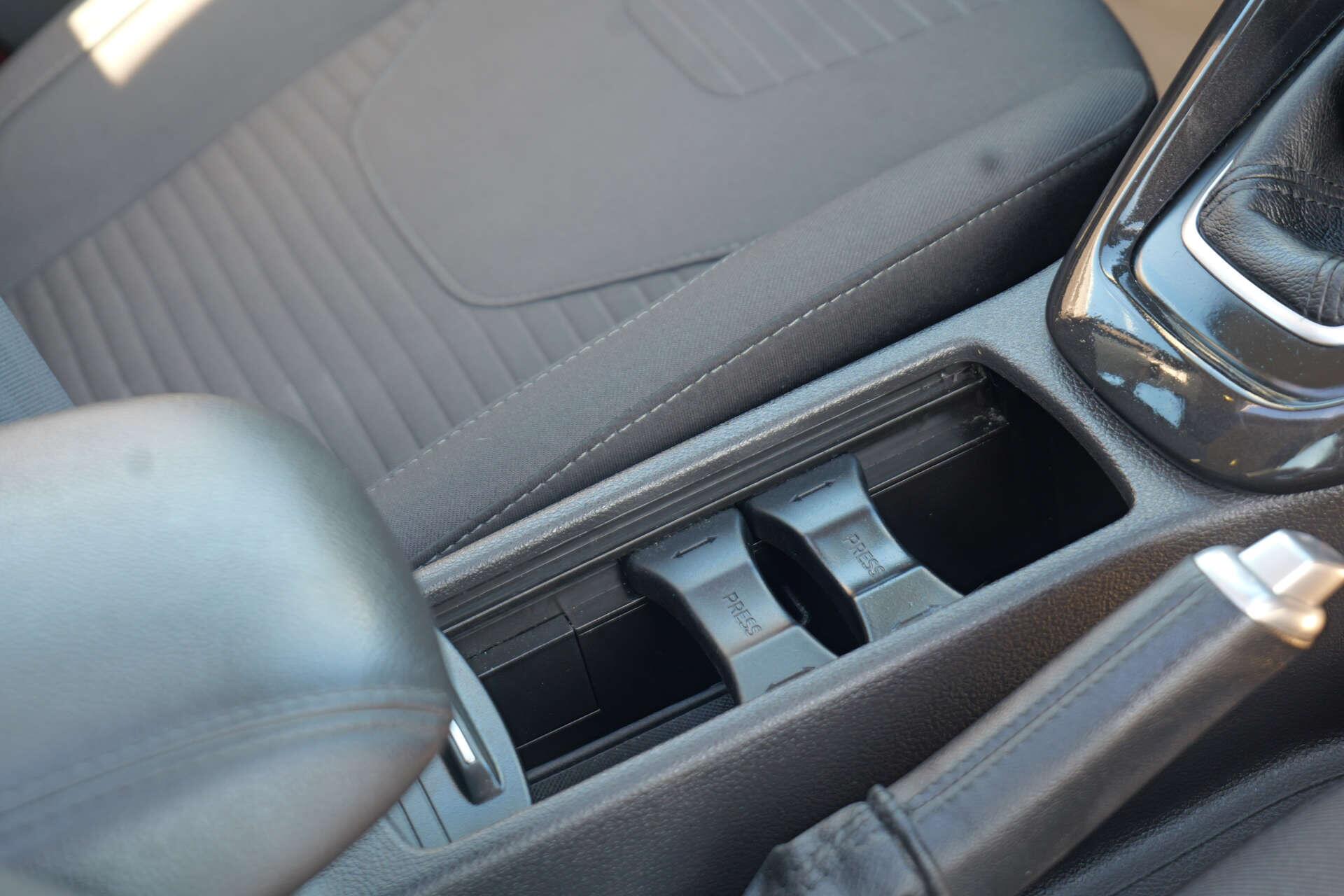 Ford Focus view 34