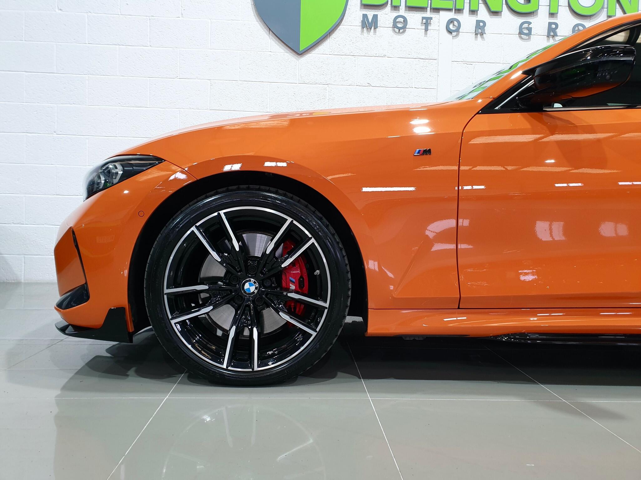 BMW 3 Series view 27