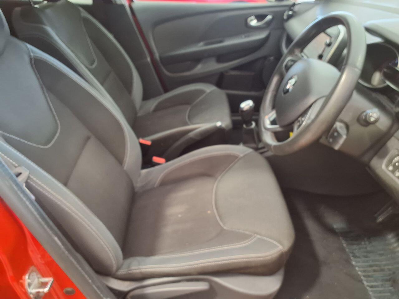Renault Clio view 10