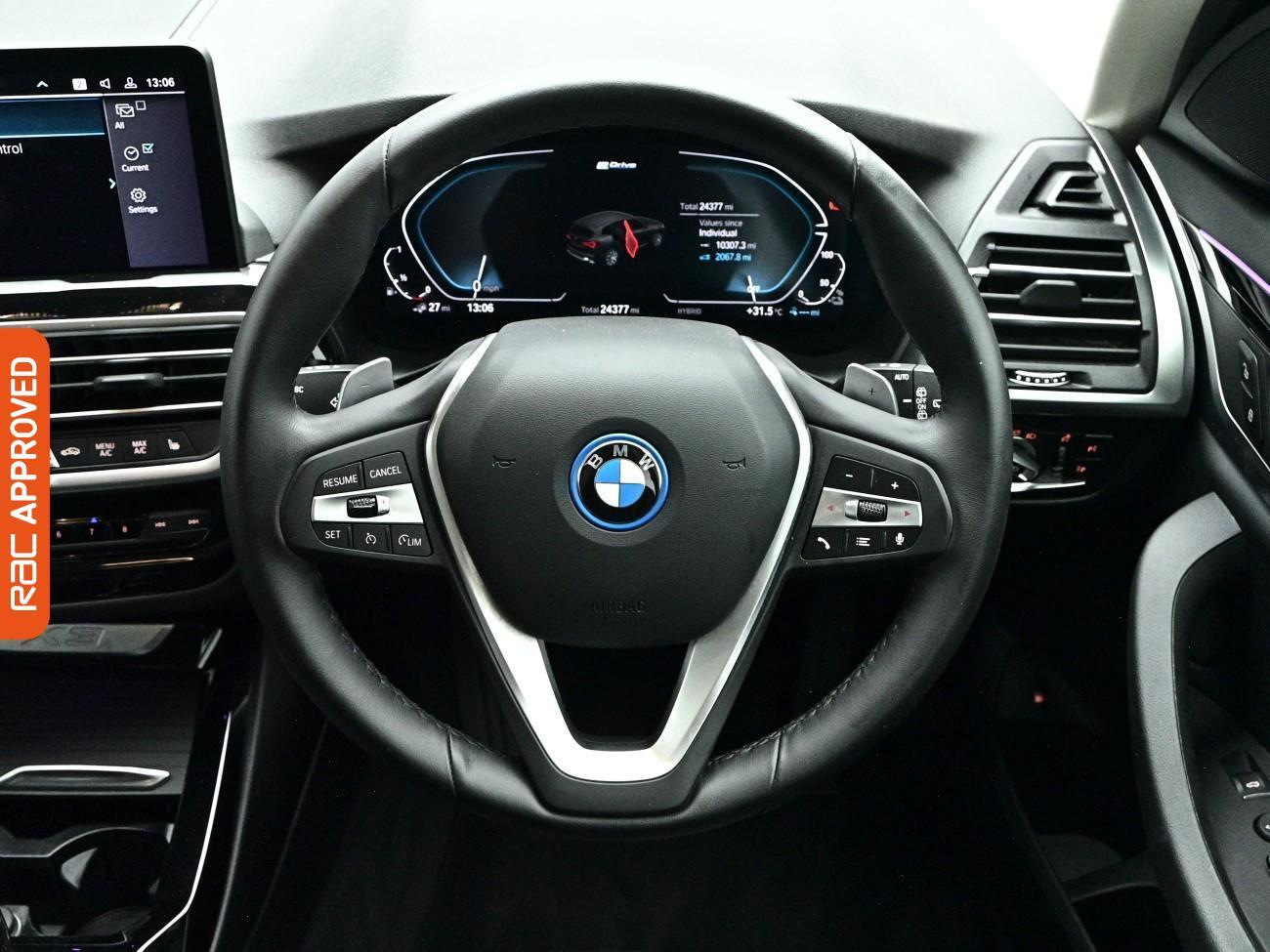 BMW X3 view 10