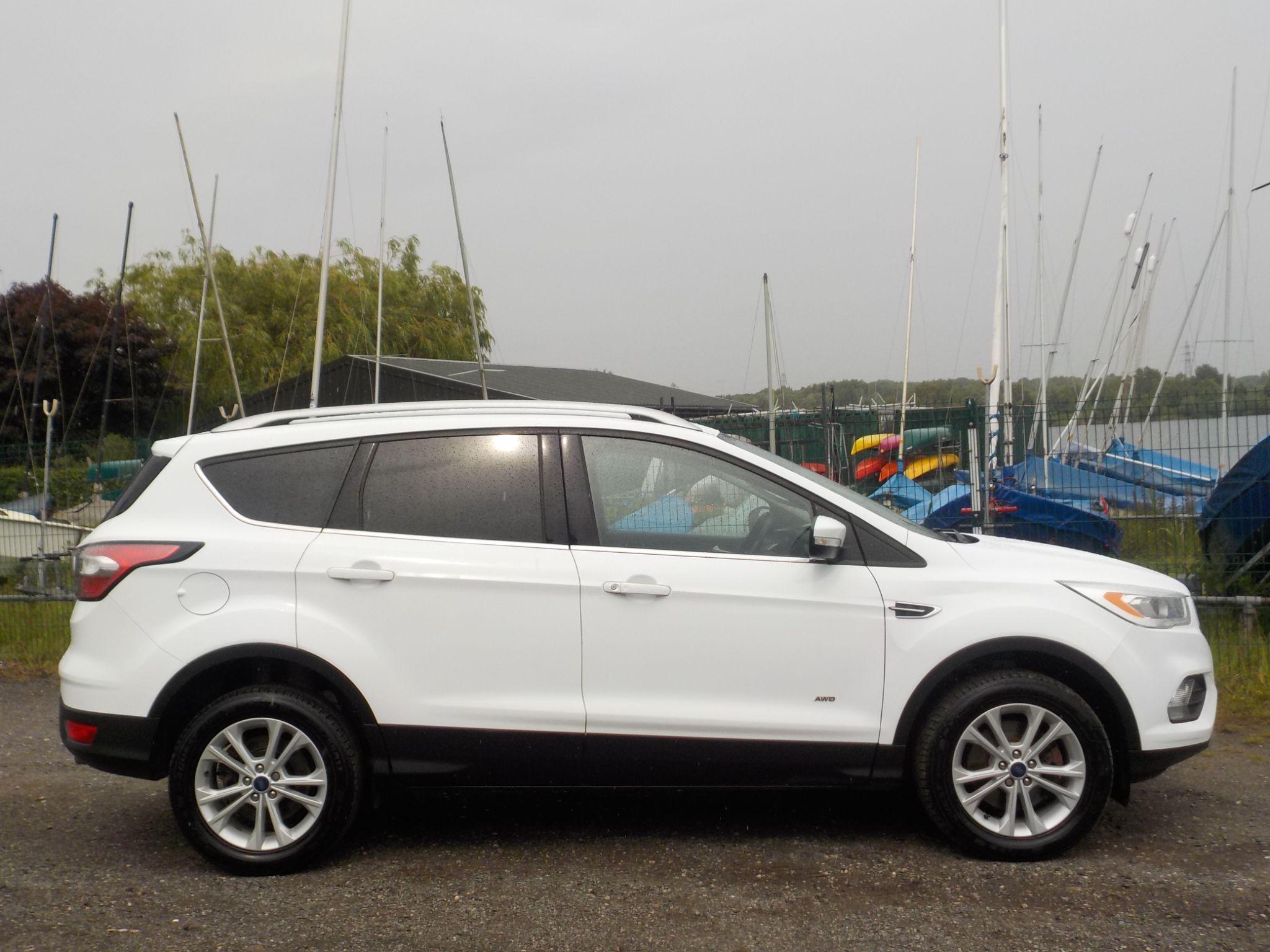 Ford Kuga 2.0 TDCi Titanium AWD Euro 6 (s/s) 5dr