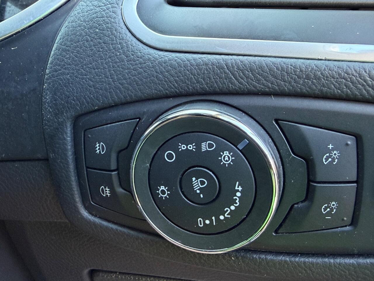 Ford Galaxy view 34