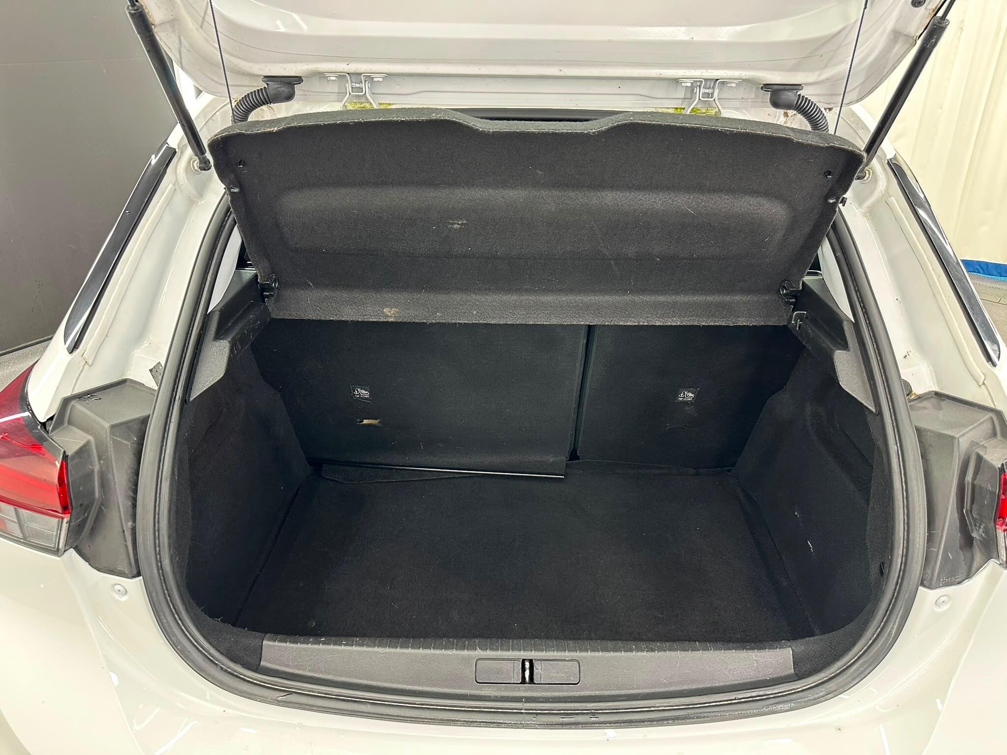 Vauxhall Corsa view 16