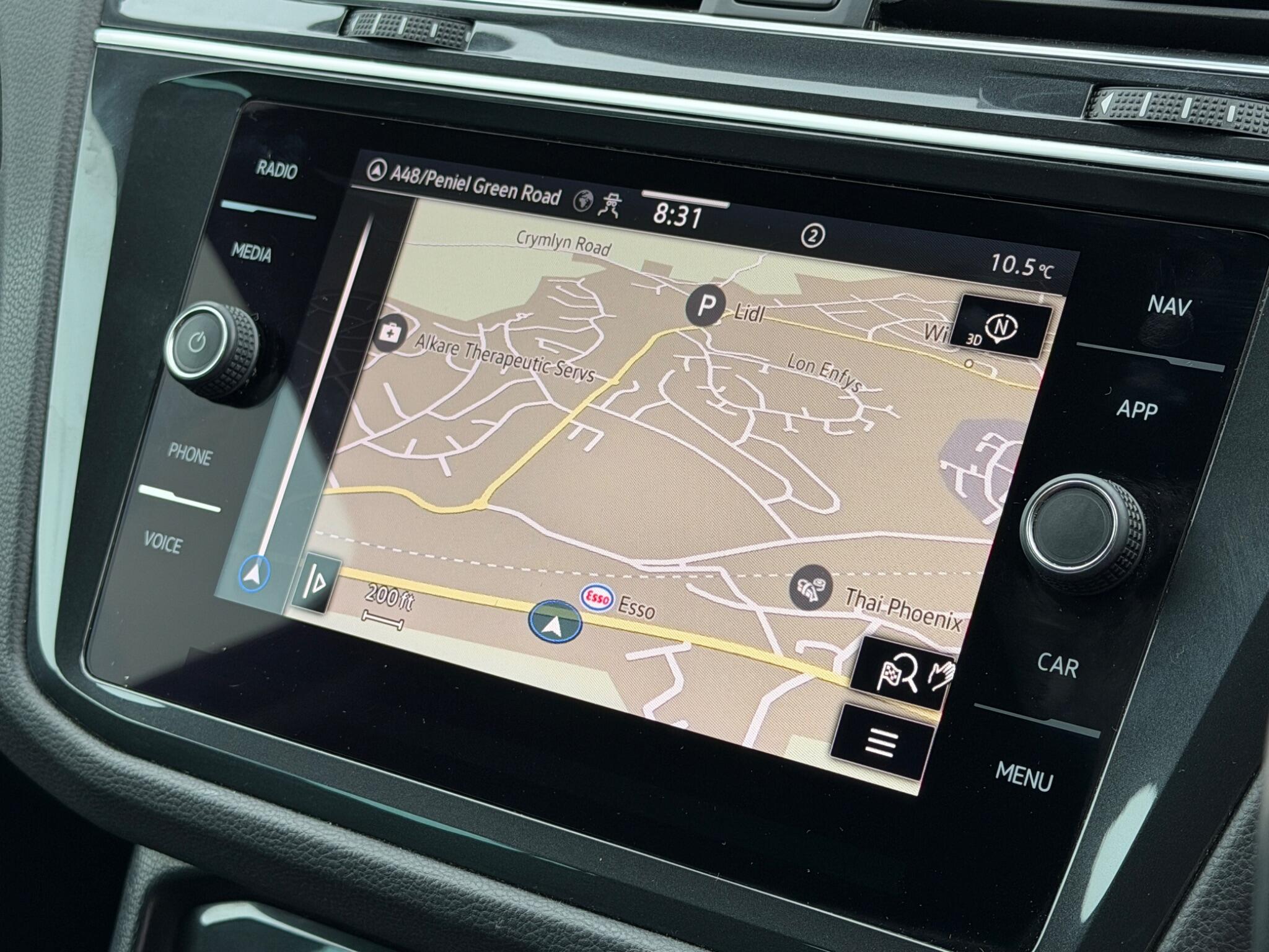 Volkswagen Tiguan view 20