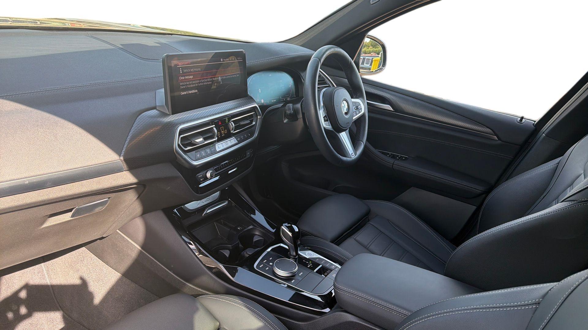 BMW X3 view 7
