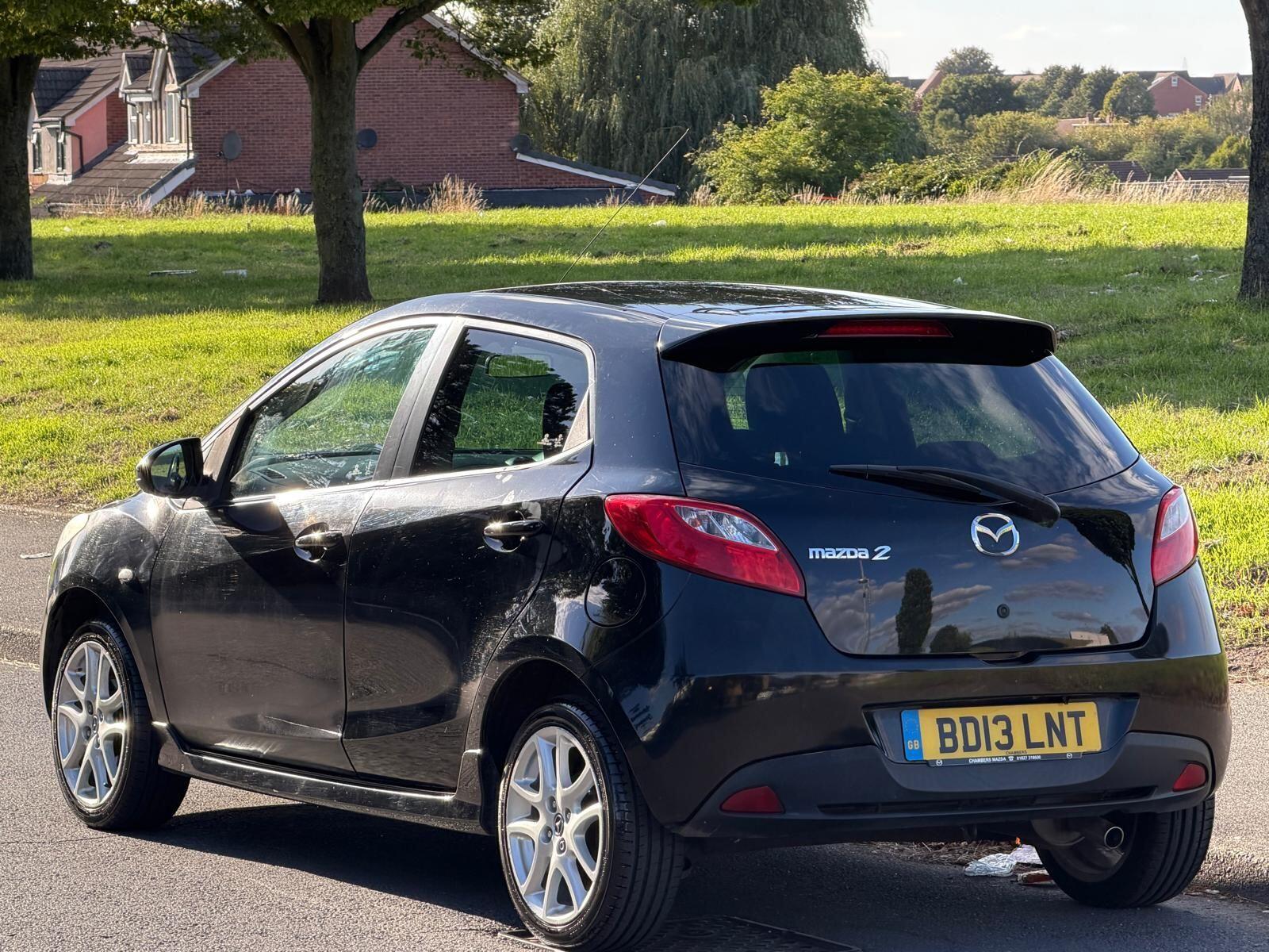 Mazda Mazda2 view 5