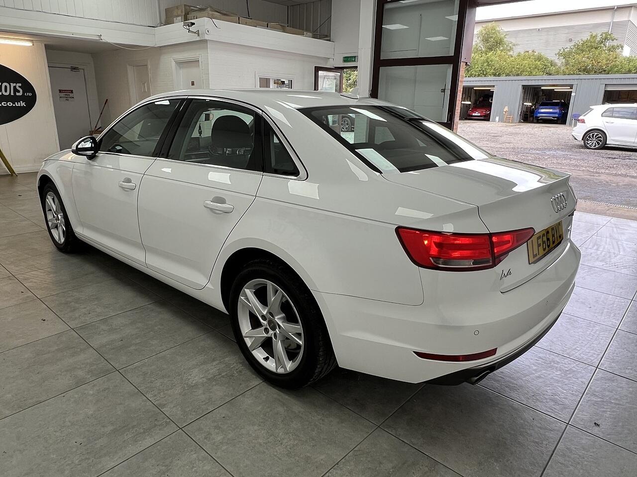 Audi A4 view 5