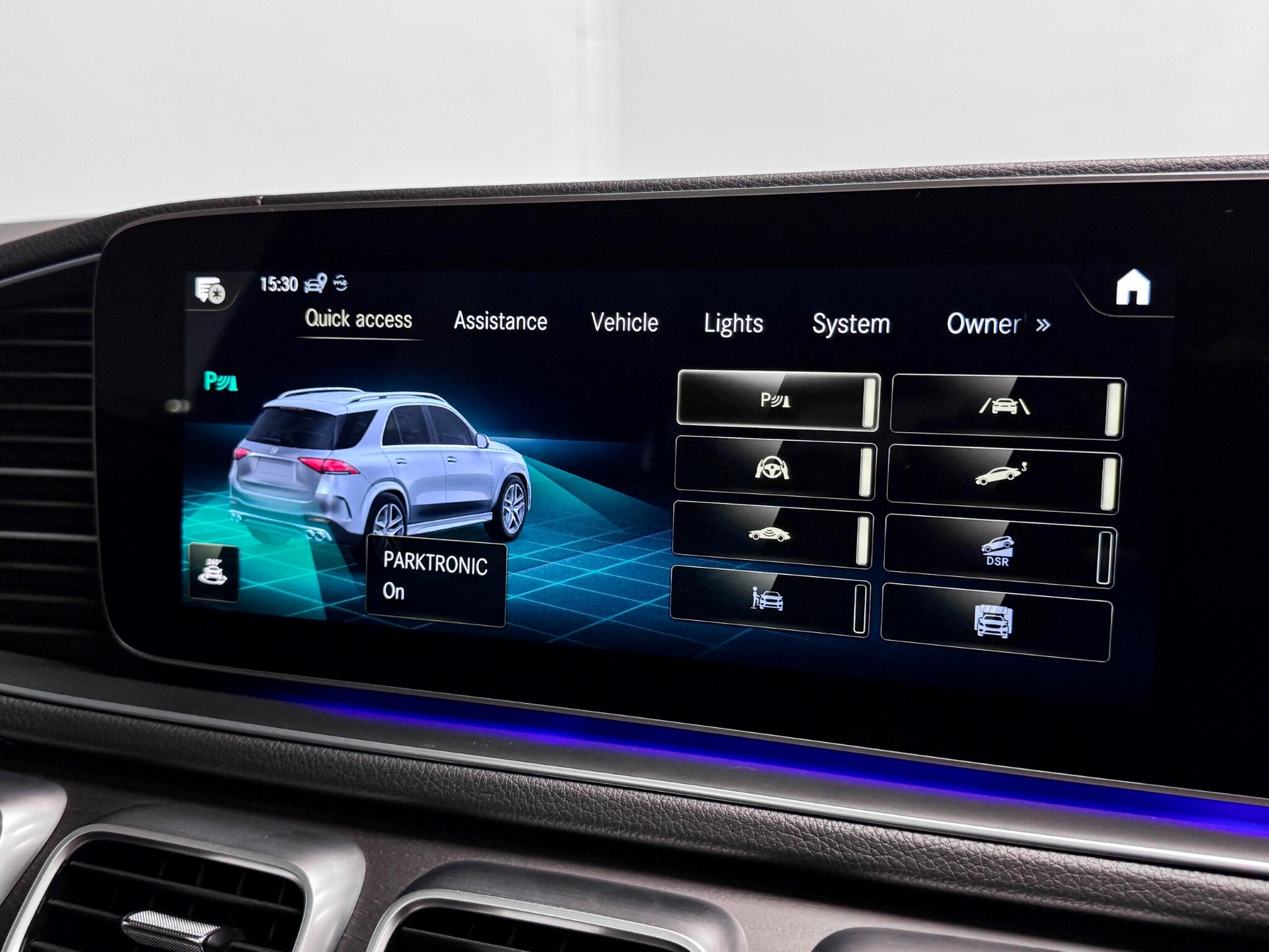 Mercedes-Benz Gle view 62