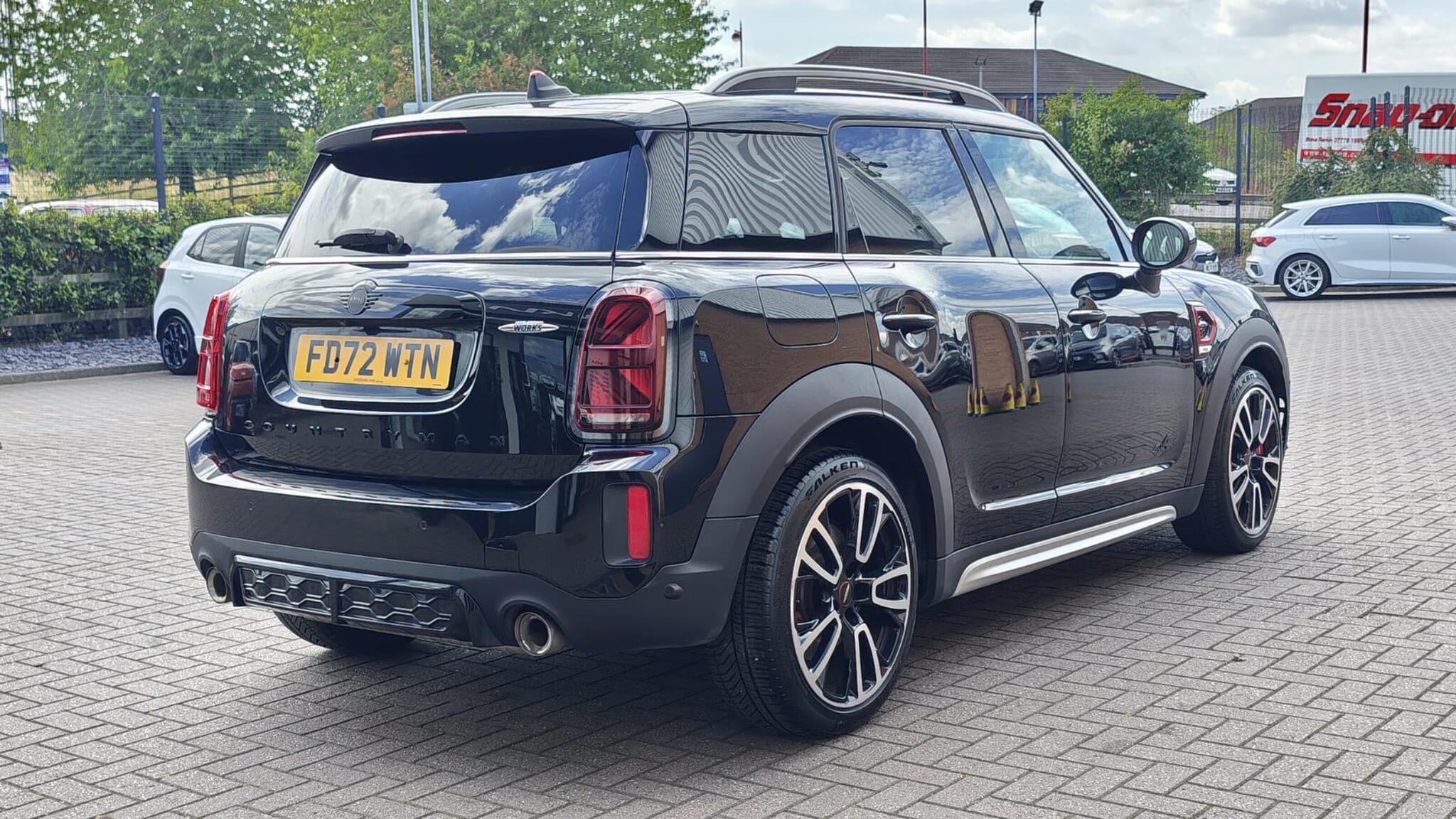 Mini Countryman view 6