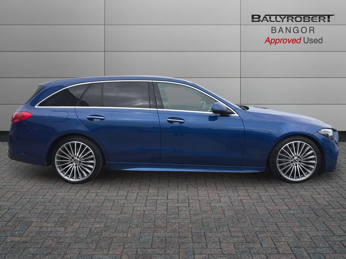 Mercedes-Benz C-Class view 9