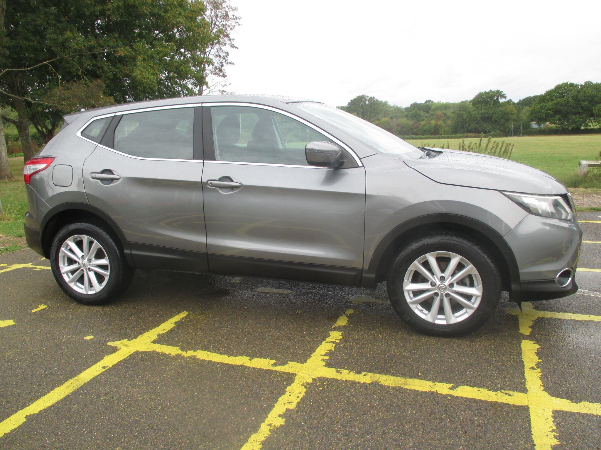 Nissan Qashqai view 6