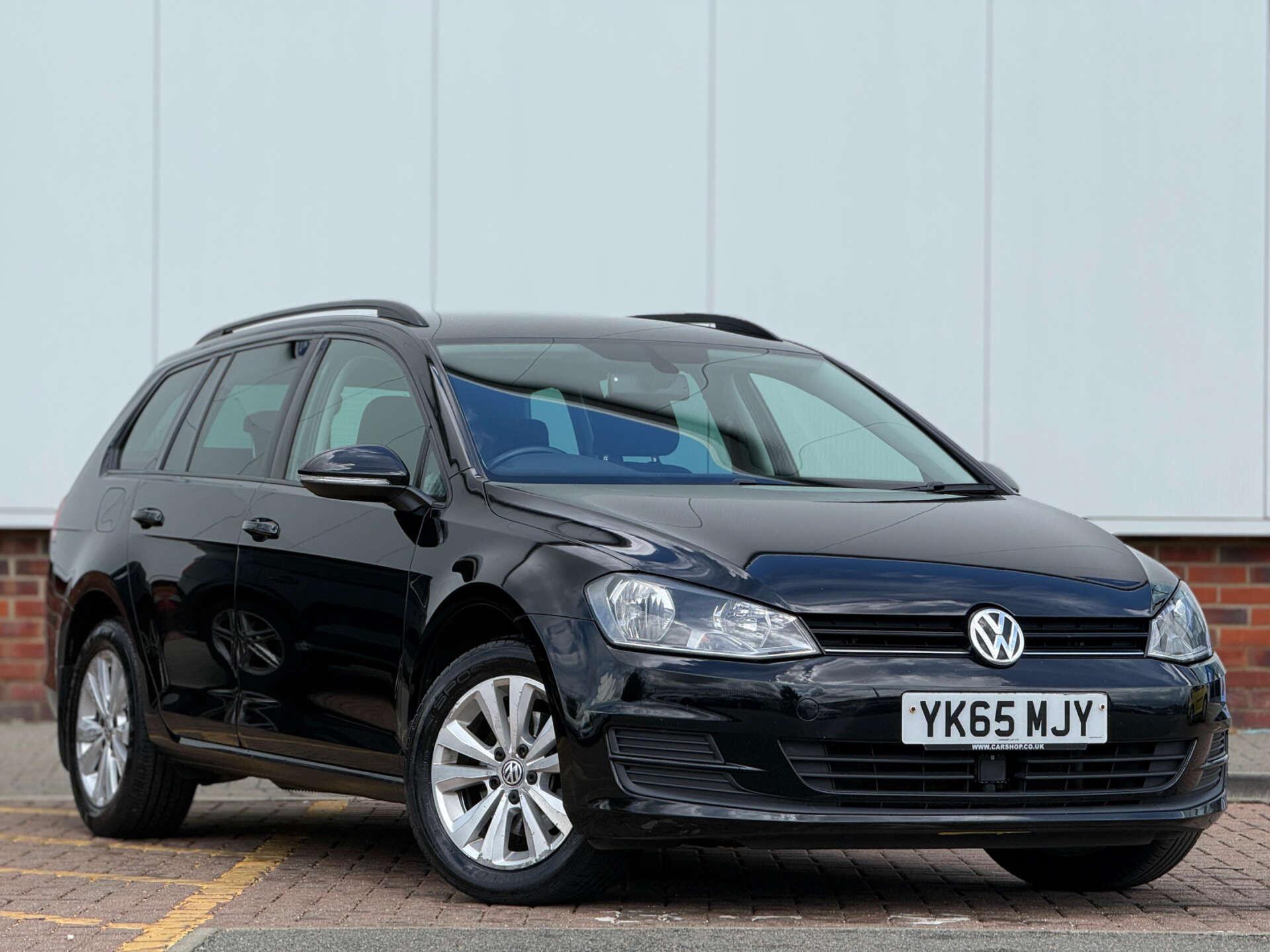 Volkswagen Golf view 5