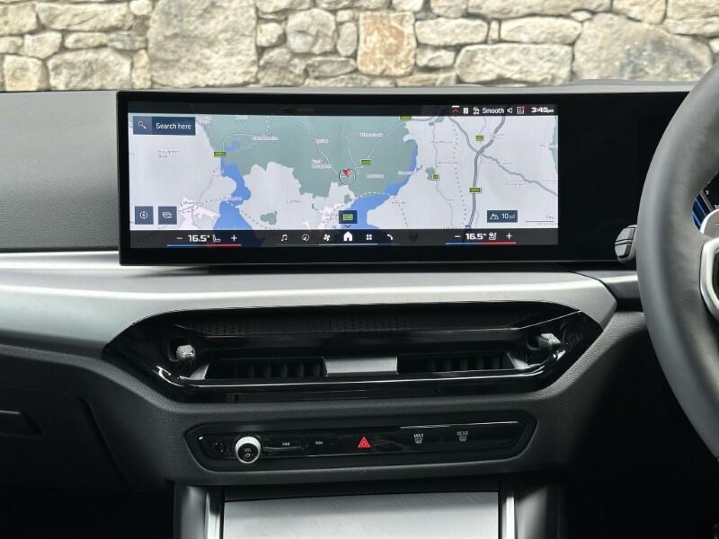 BMW M2 view 9
