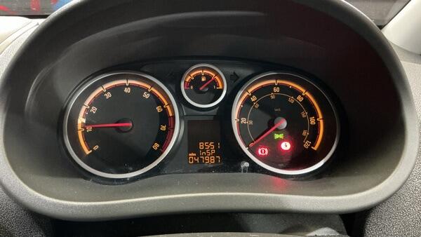 Vauxhall Corsa view 8