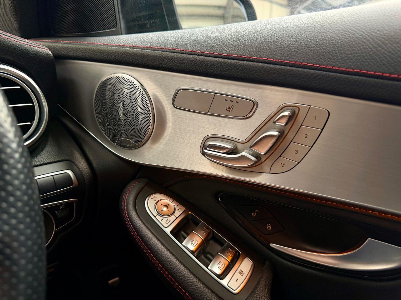 Mercedes-Benz GLC view 28