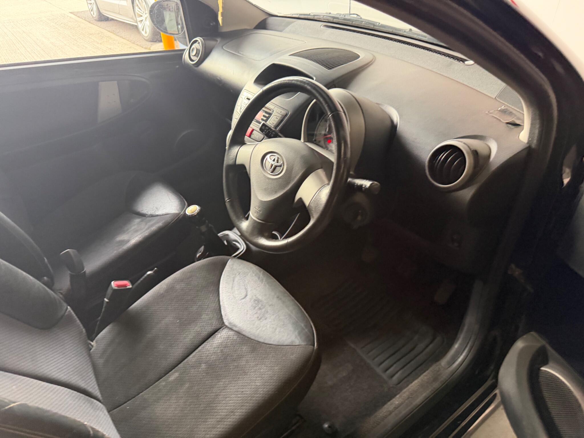 Toyota Aygo view 17