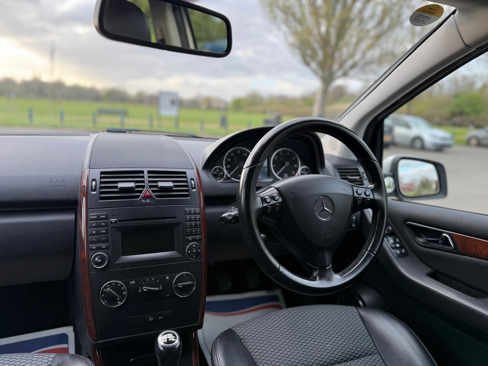 Mercedes-Benz A Class view 24
