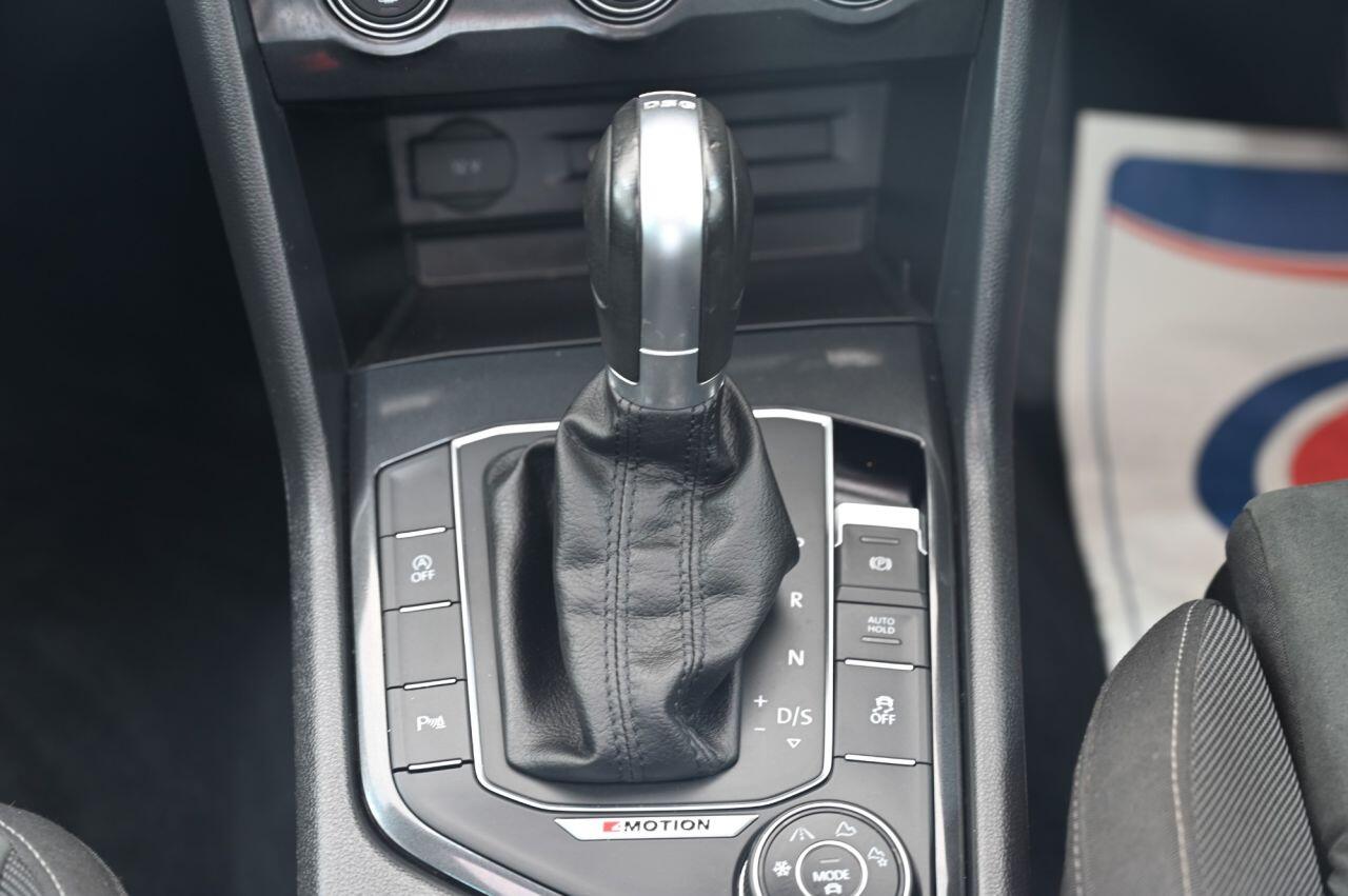 Volkswagen Tiguan view 30