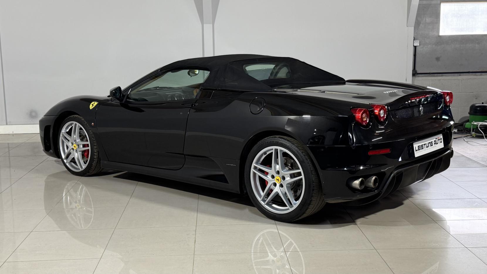 Ferrari F430 view 19