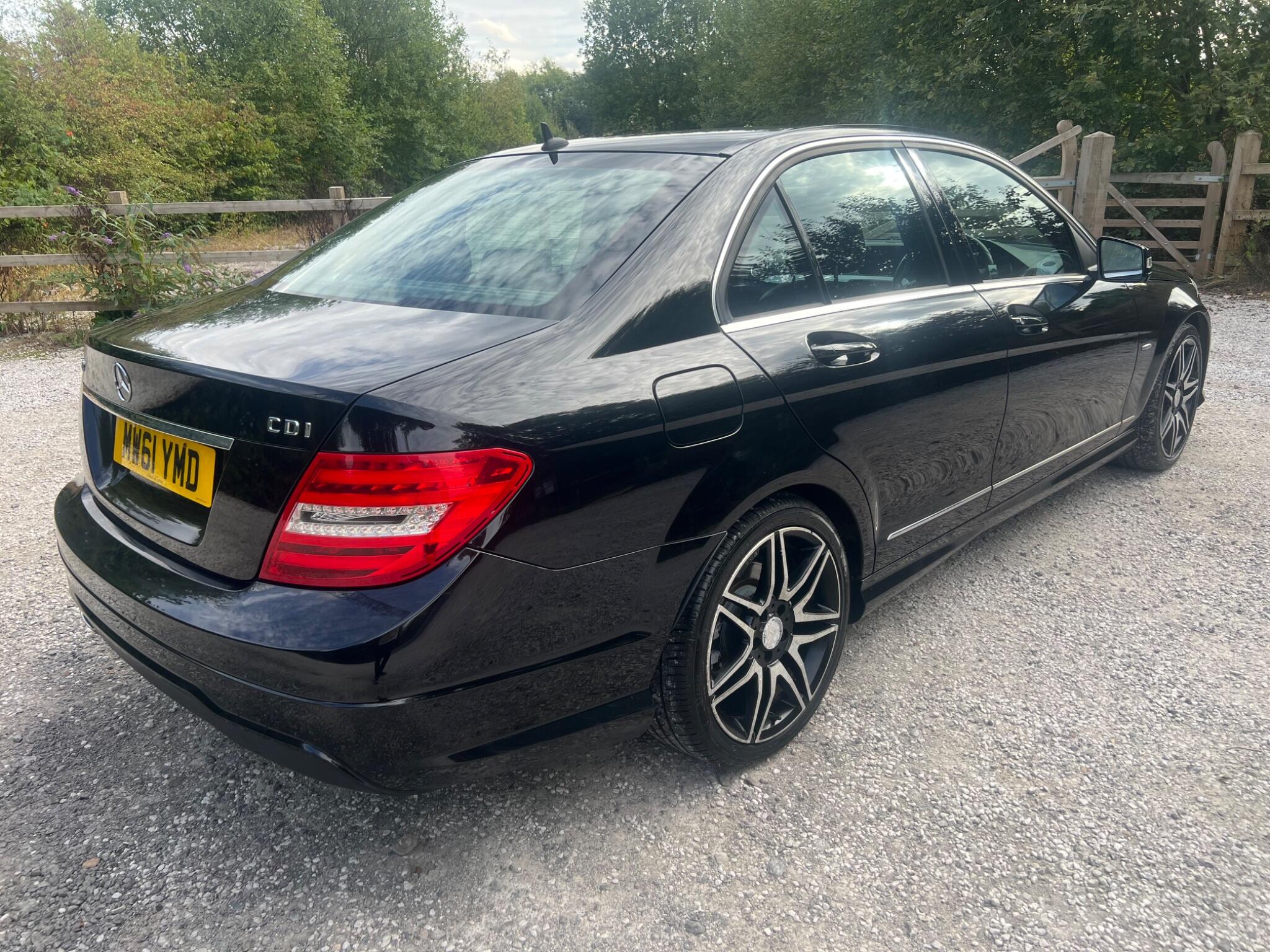 Mercedes-Benz C Class view 7
