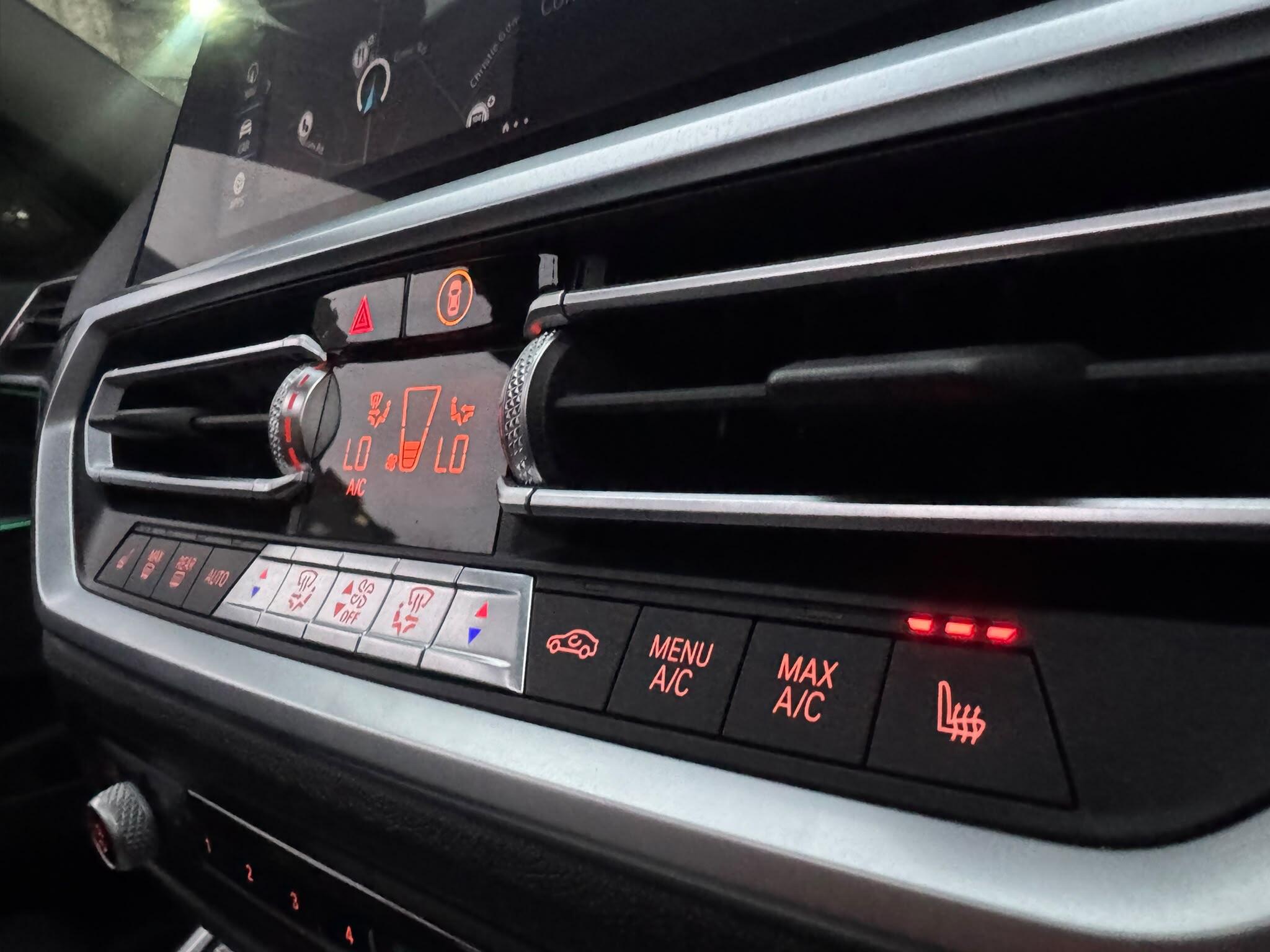 BMW 3 Series view 76