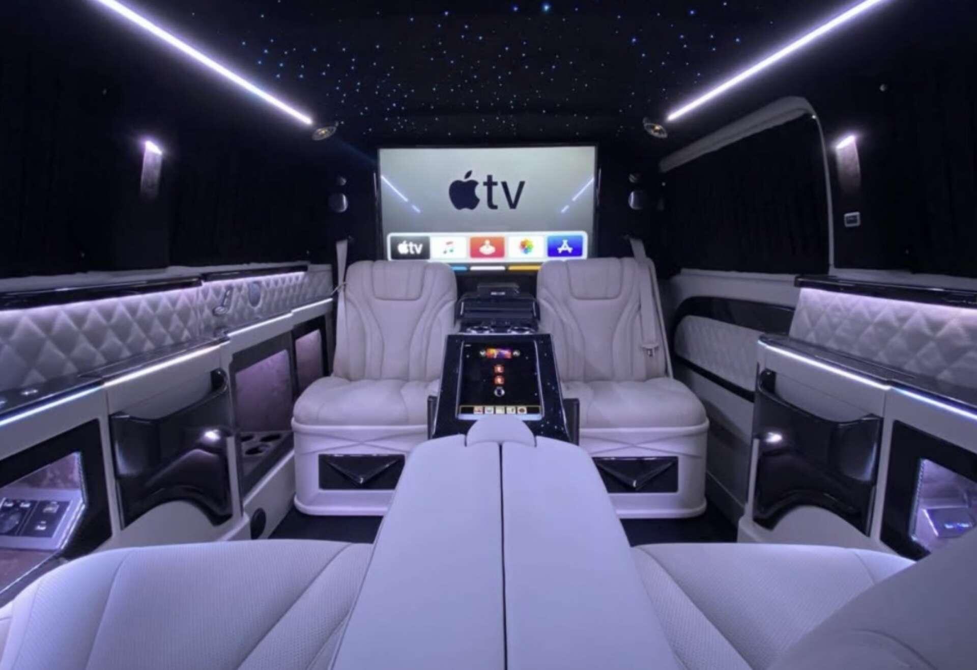 Mercedes-Benz V Class view 3