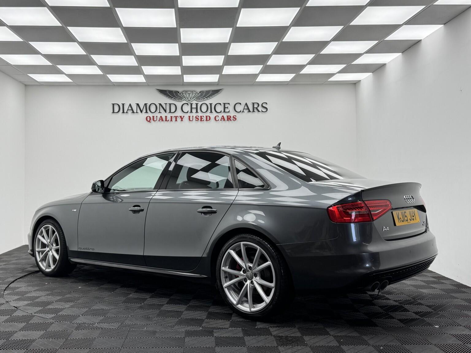 Audi A4 view 4