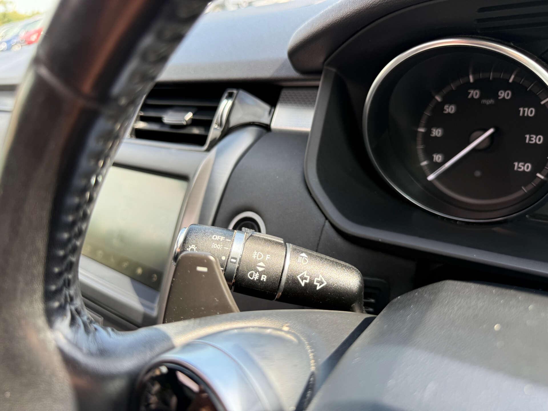 Land Rover Discovery view 46