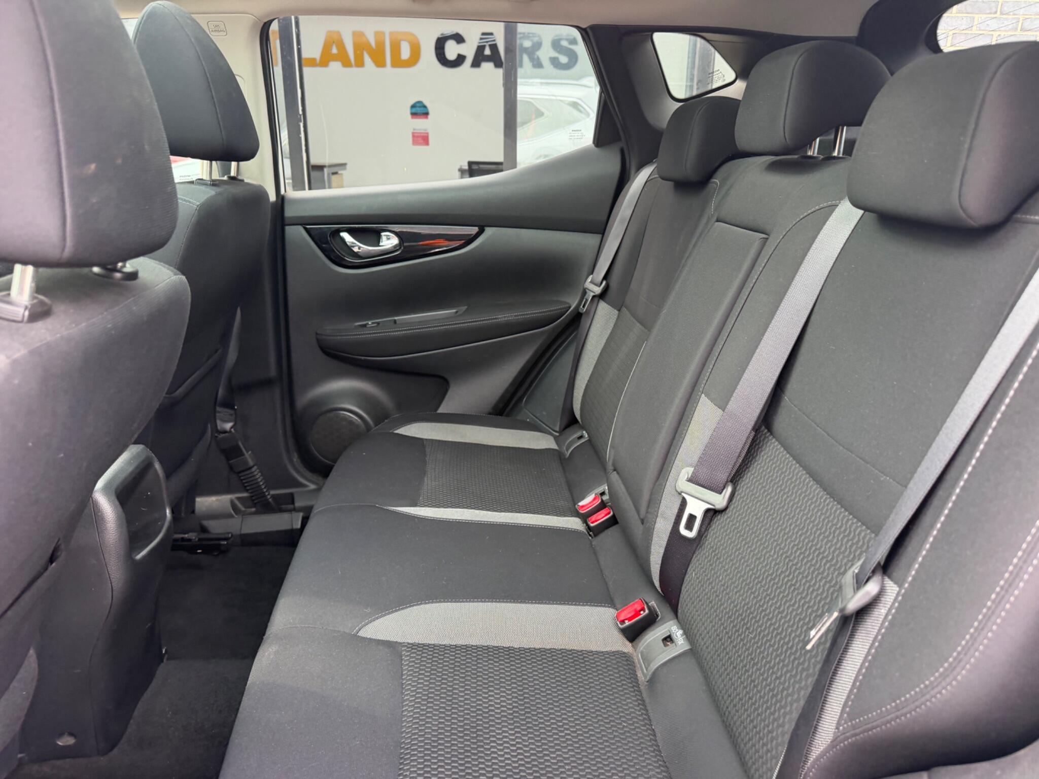 Nissan Qashqai view 26