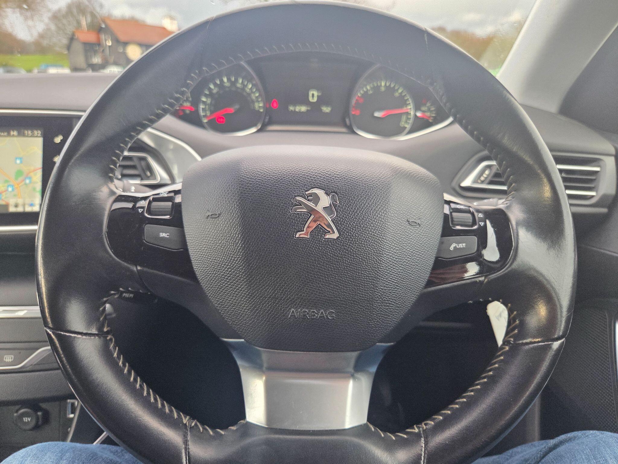 Peugeot 308 view 29