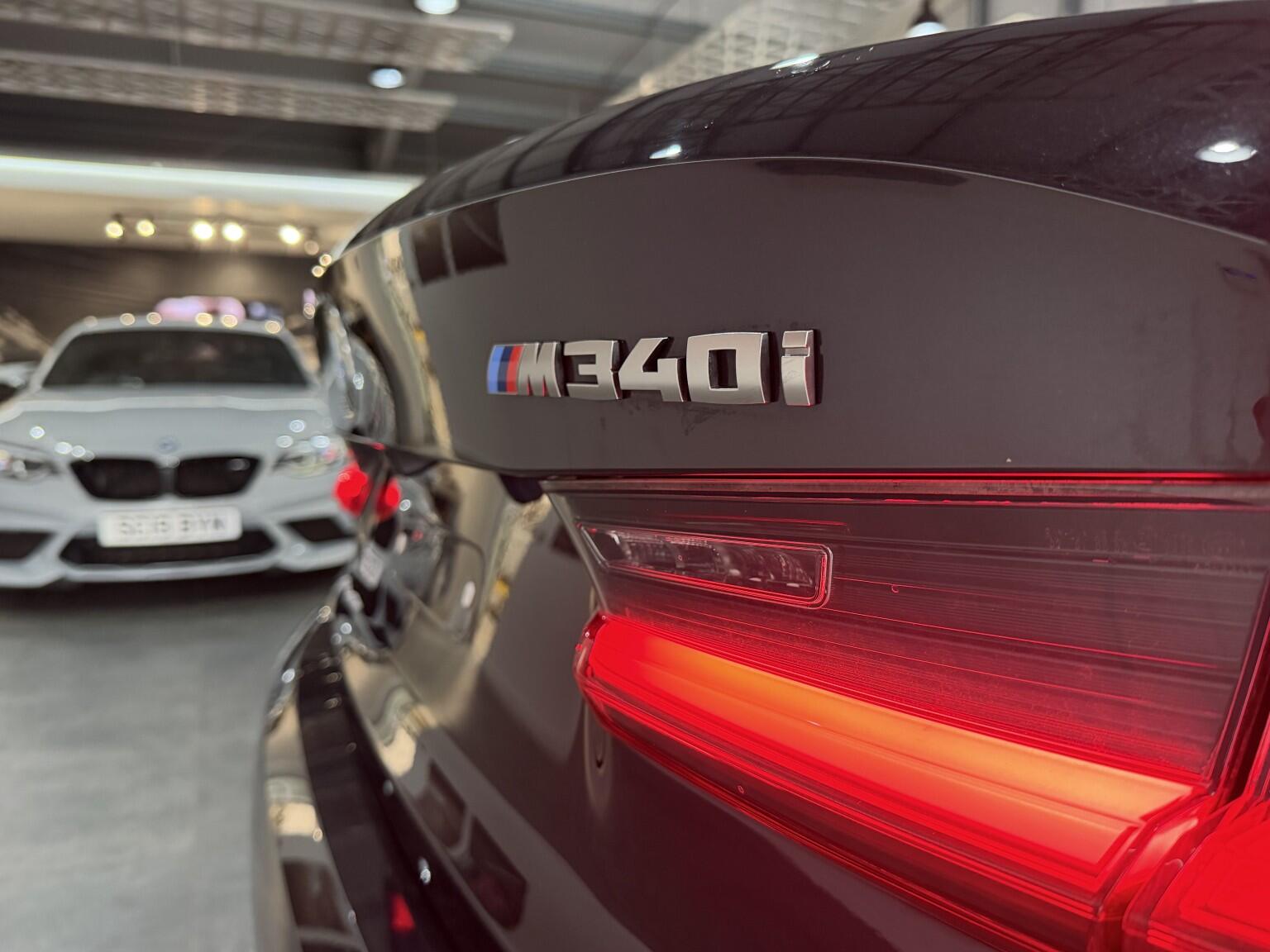 BMW 3 Series view 49