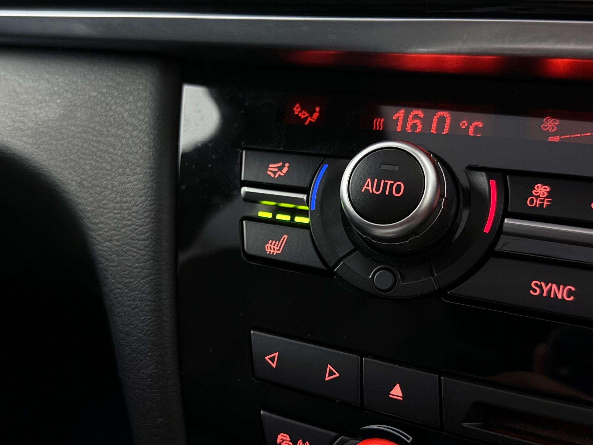 BMW X5 view 25