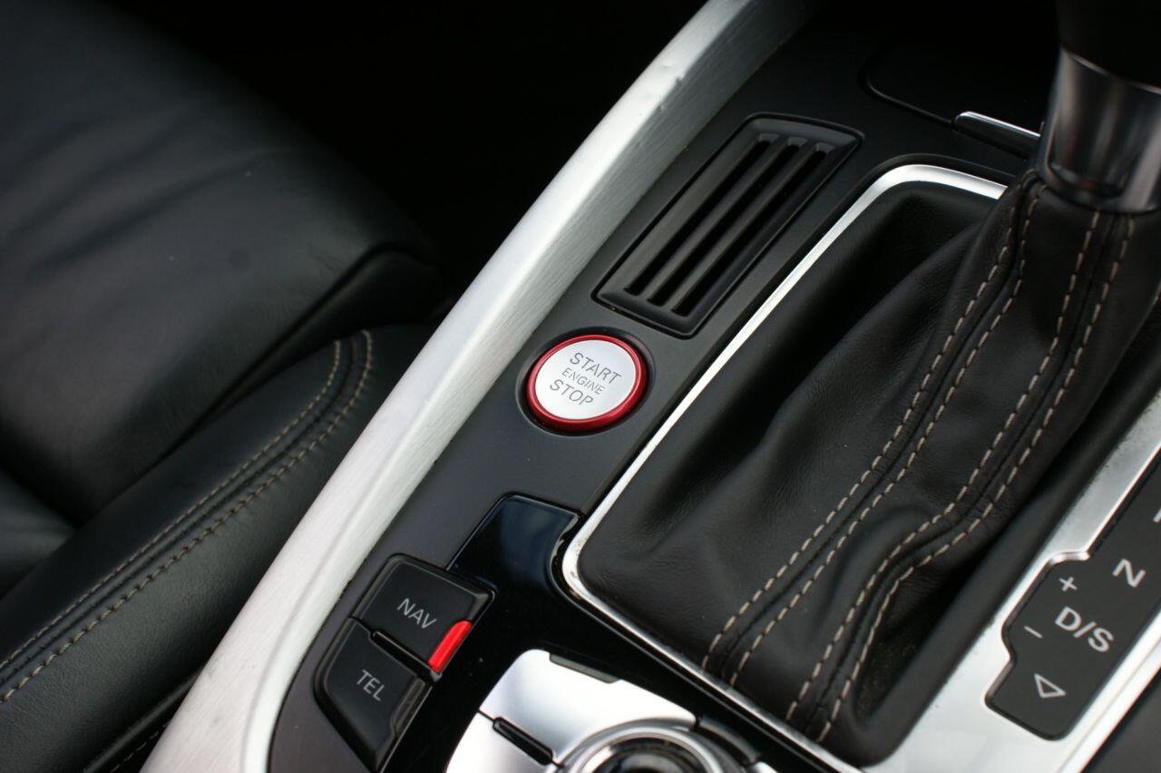 Audi SQ5 view 51
