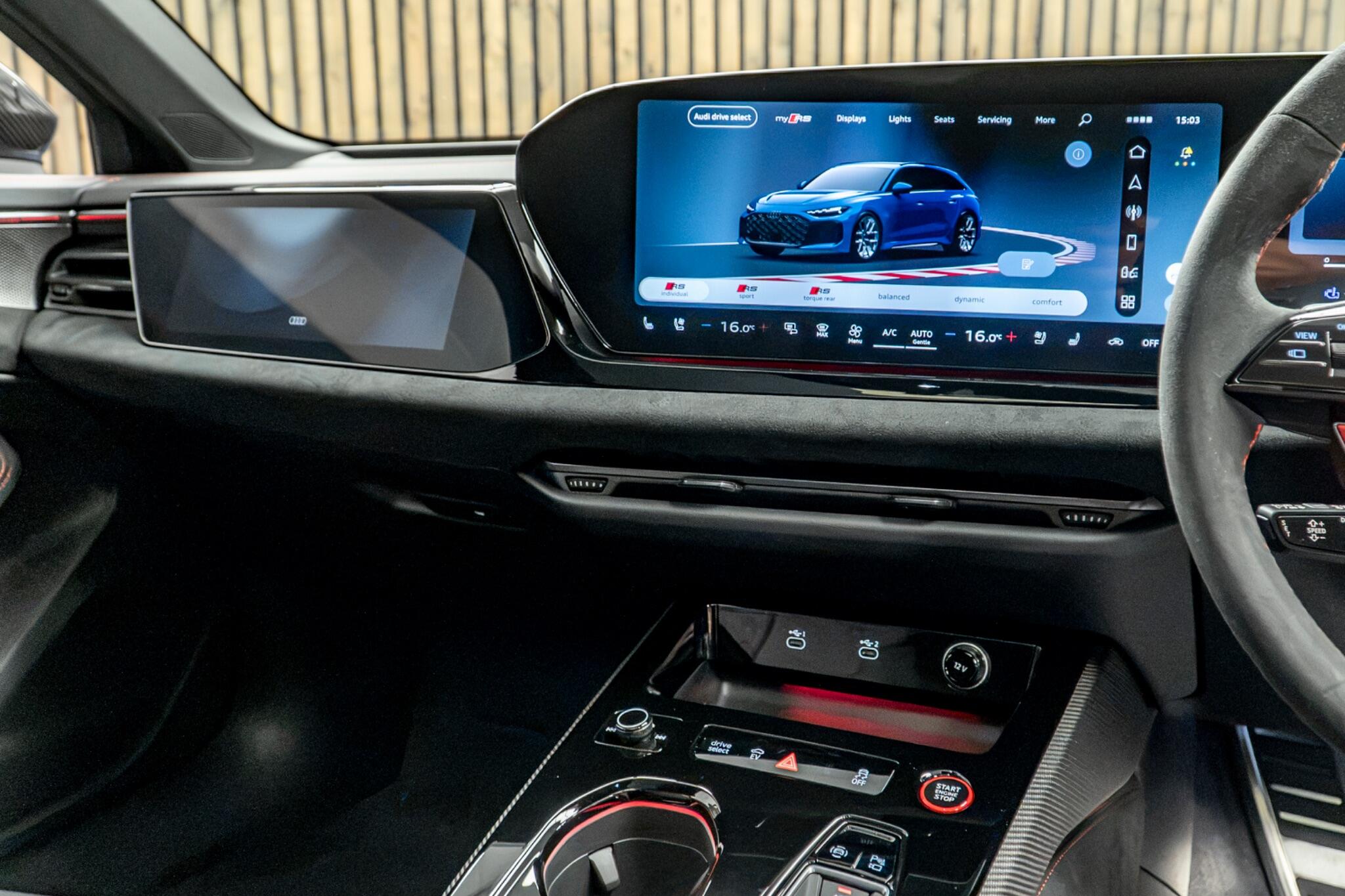 Audi RS5 view 25