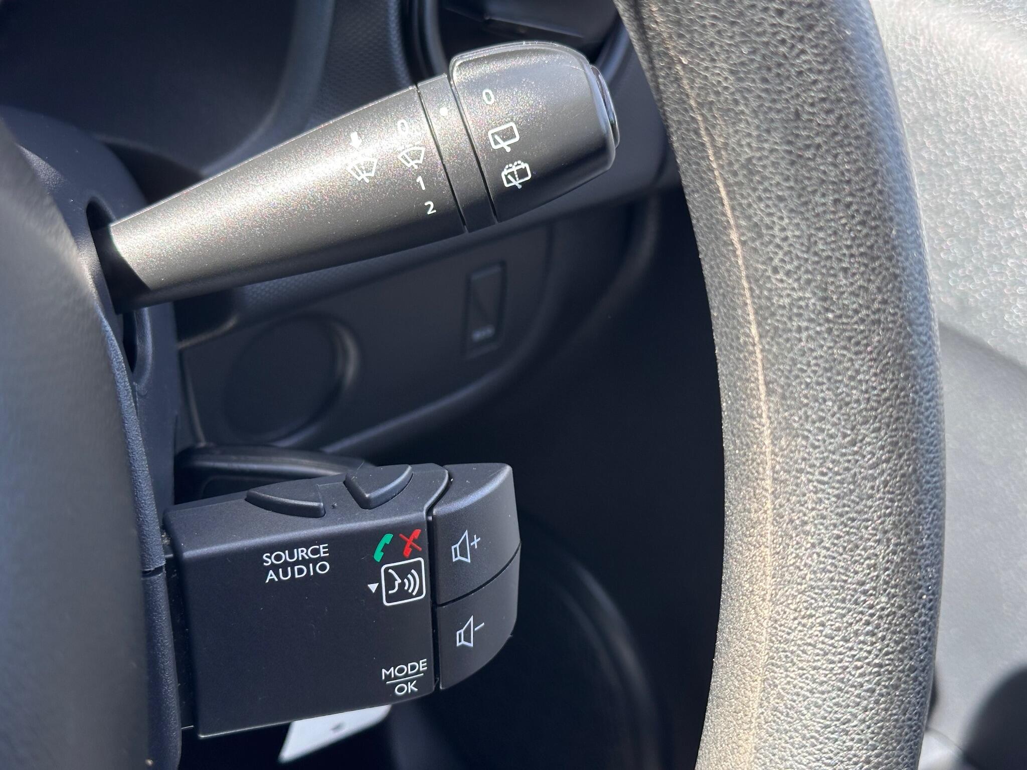 Dacia Logan MCV view 33