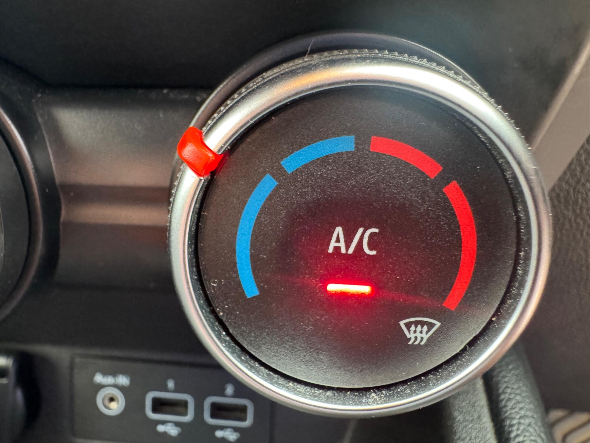 Renault Clio view 31