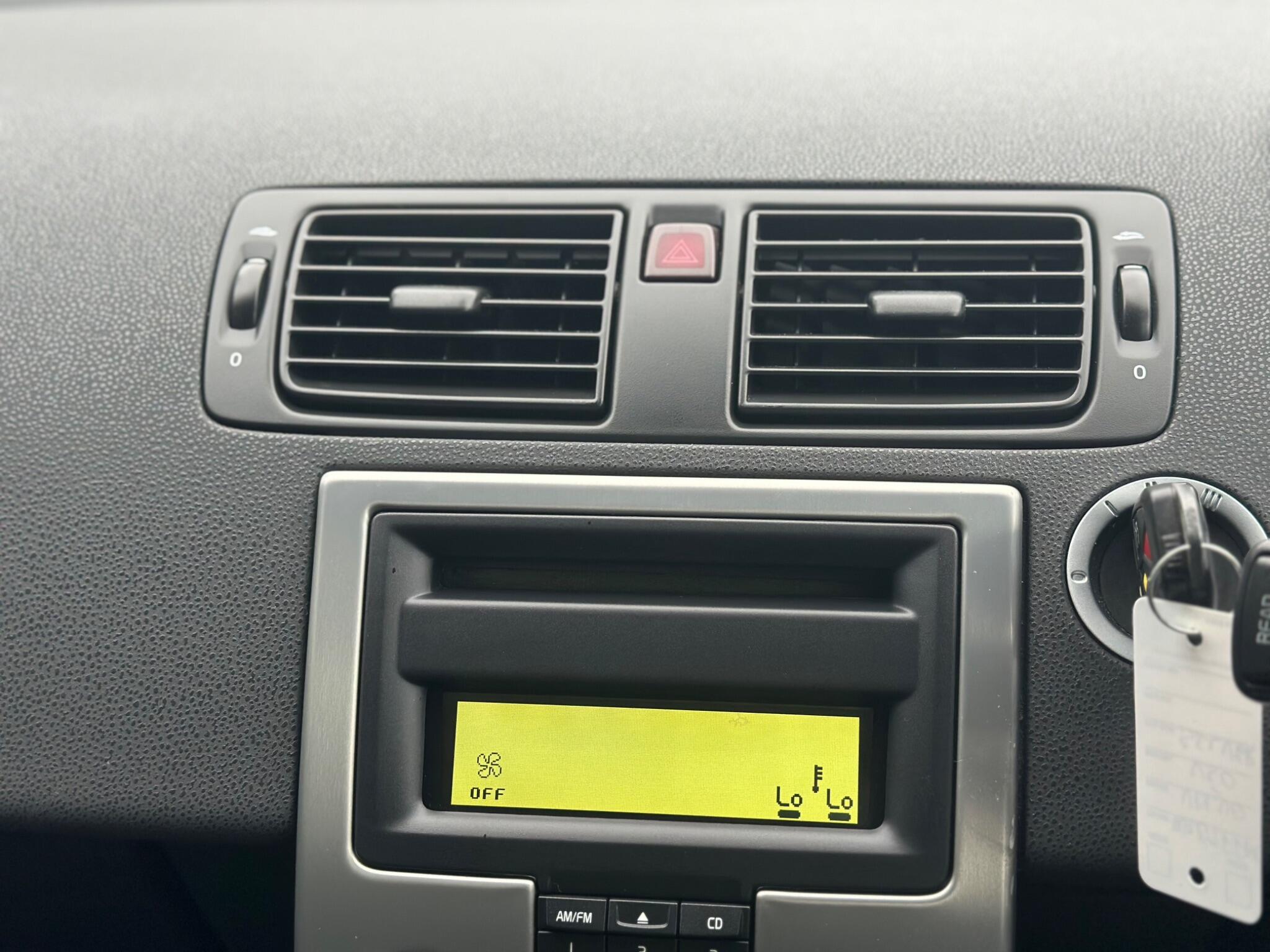 Volvo V50 view 42