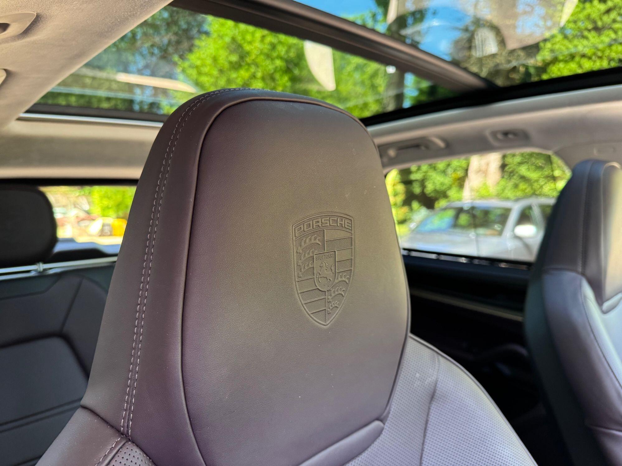 Porsche Cayenne view 38