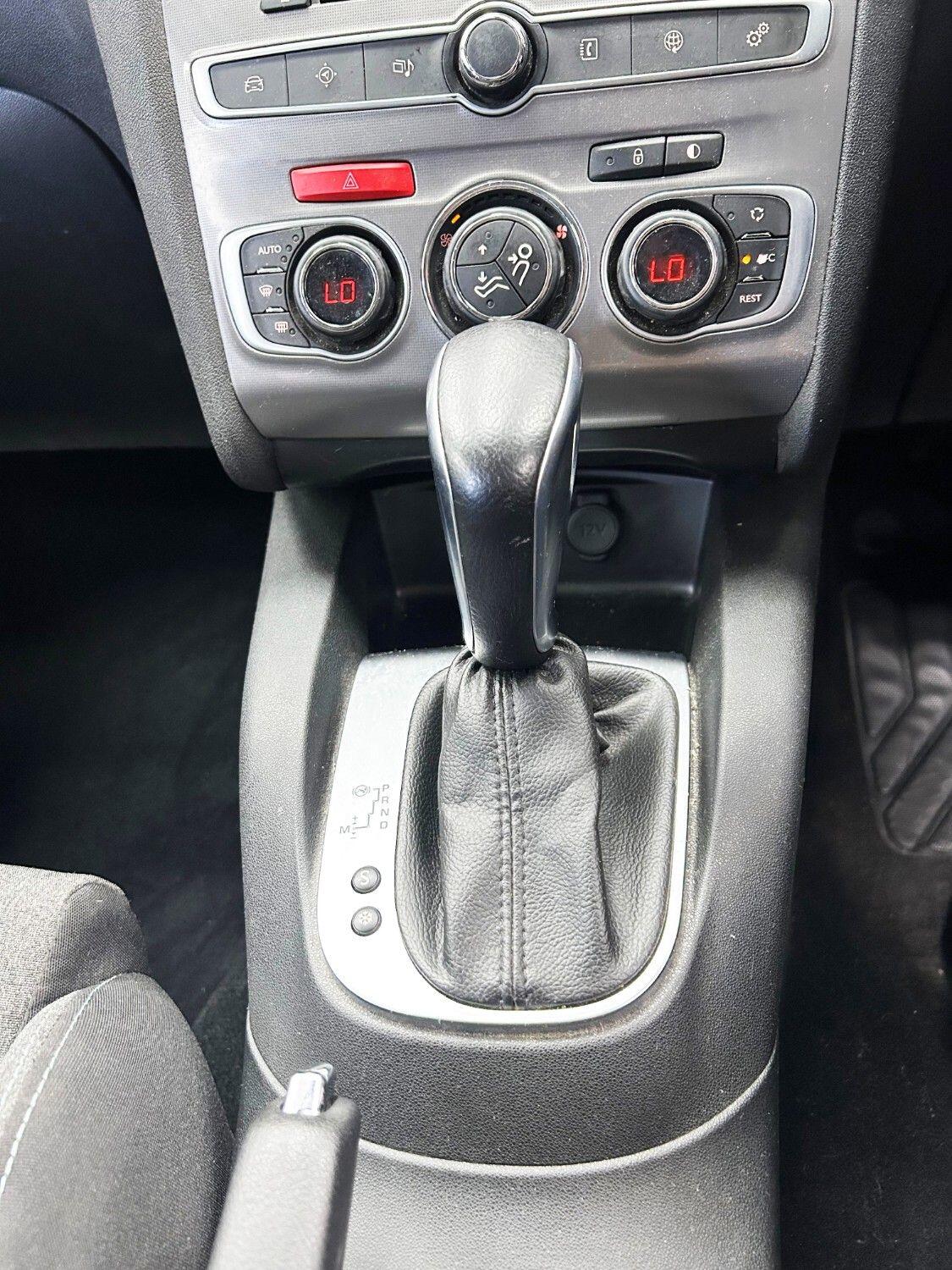 Citroen C4 view 17
