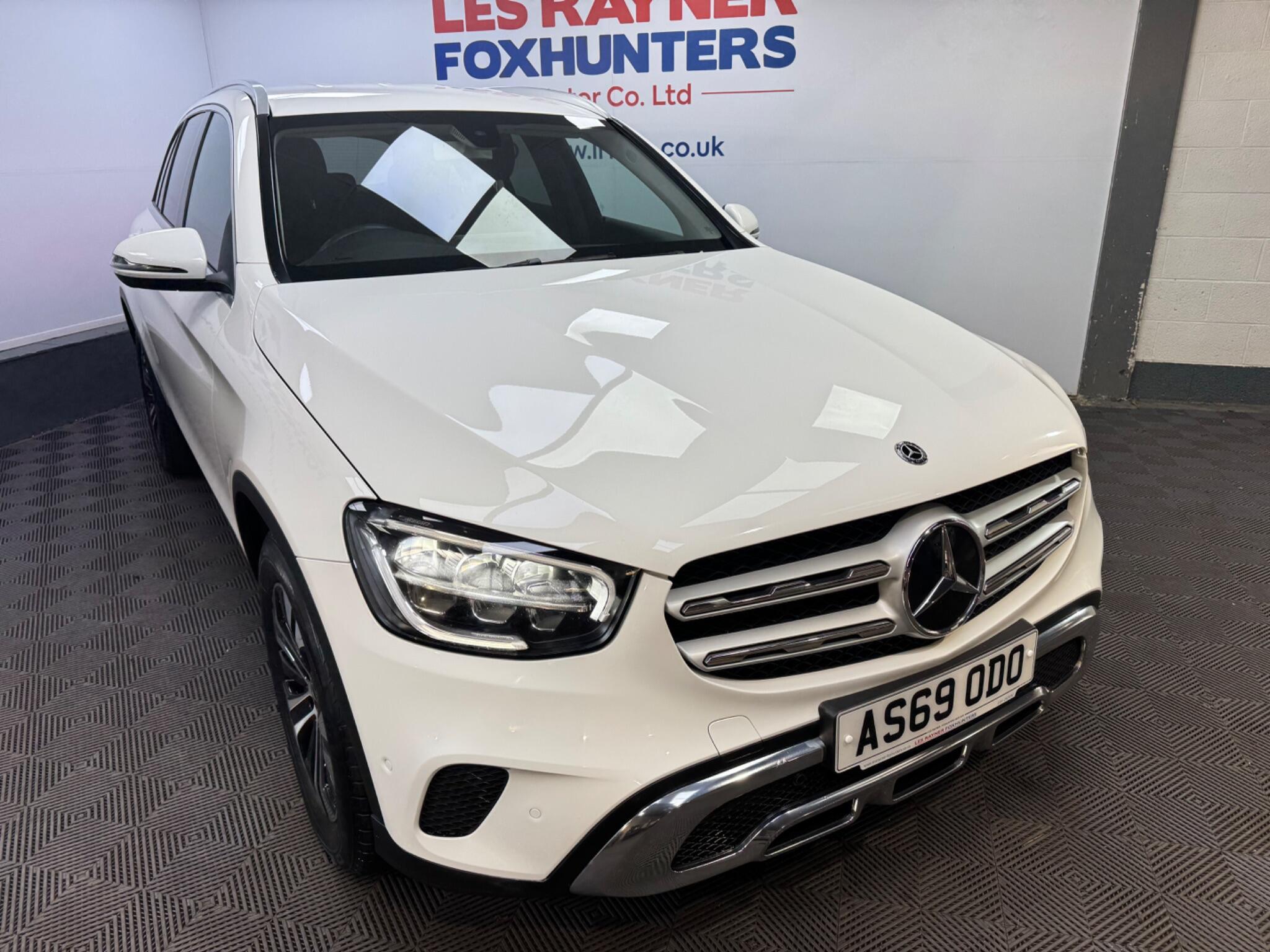 Mercedes-Benz GLC view 12