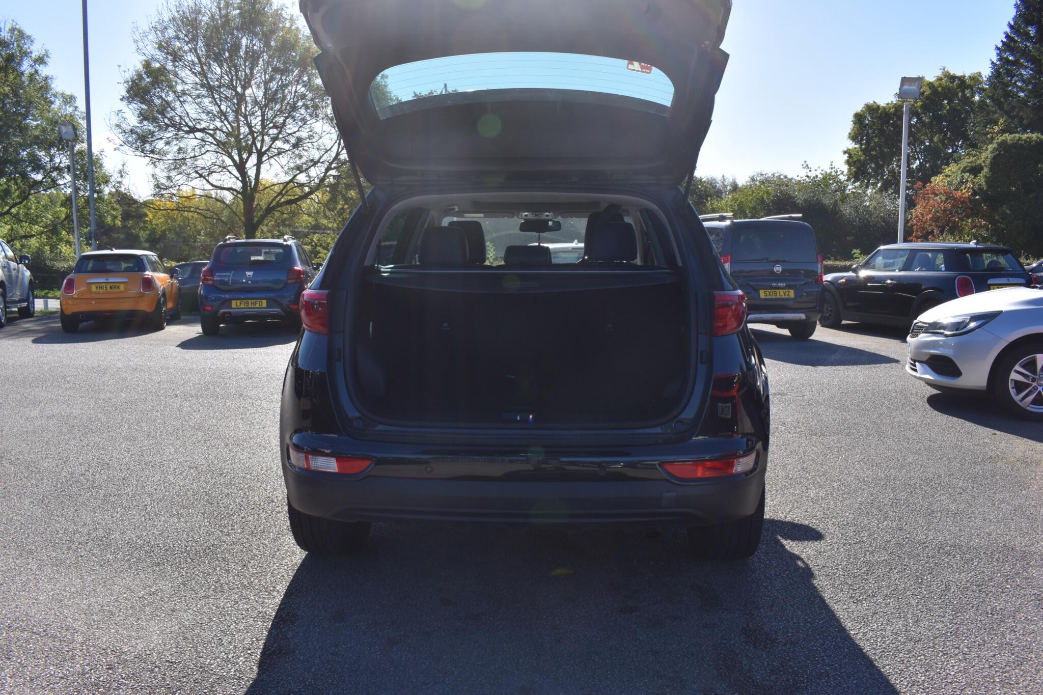 Sportage - 1.7 CRDi 3 Euro 6 (s/s) 5dr - Image 6