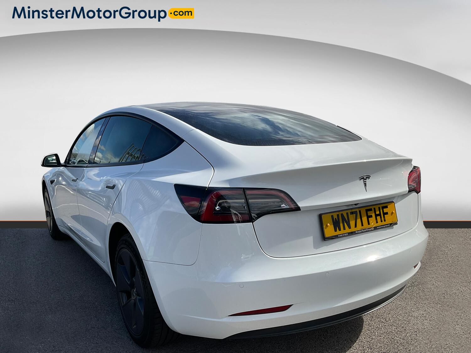Tesla Model 3 view 4
