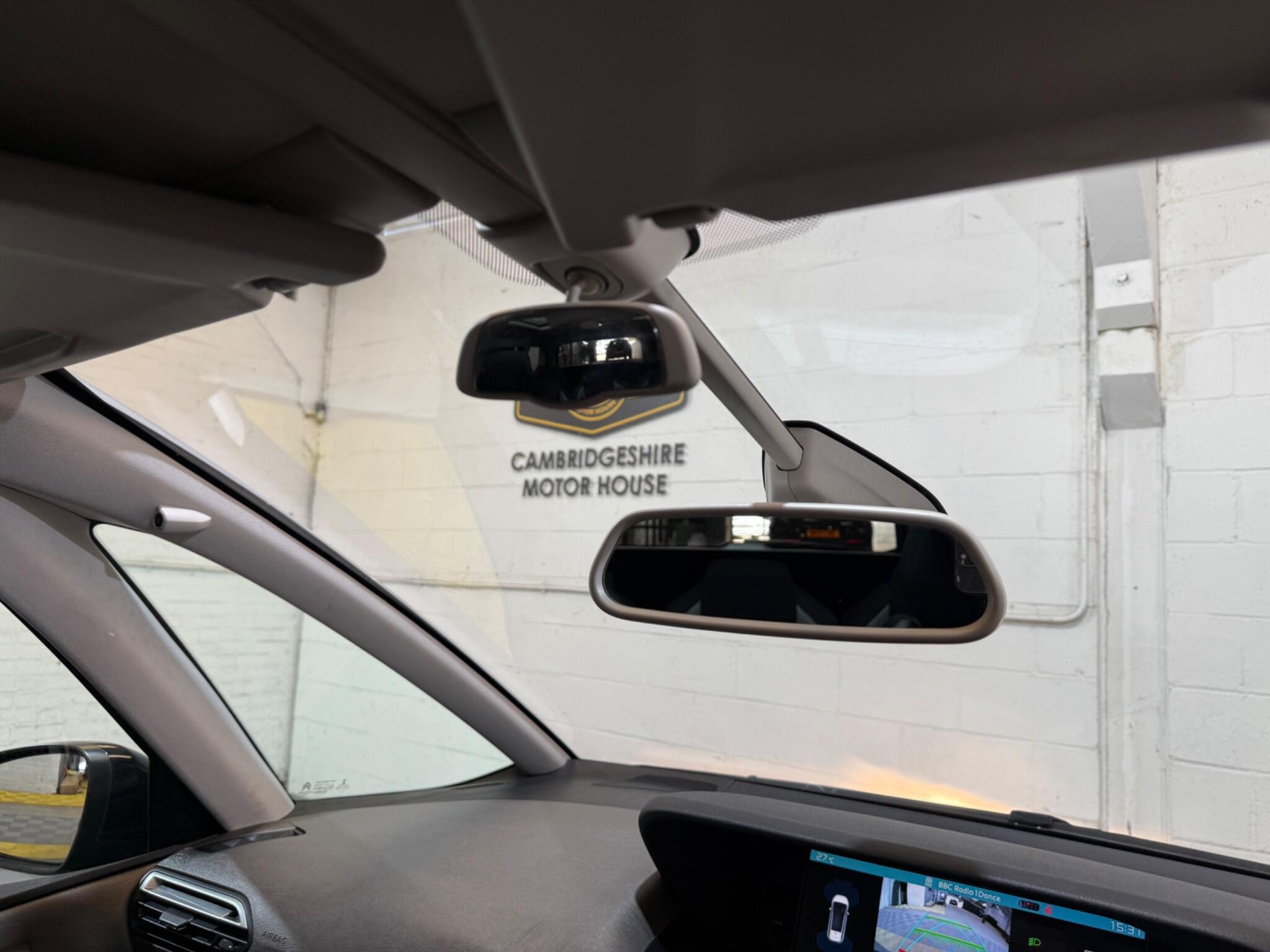 Citroen Grand C4 Picasso view 71
