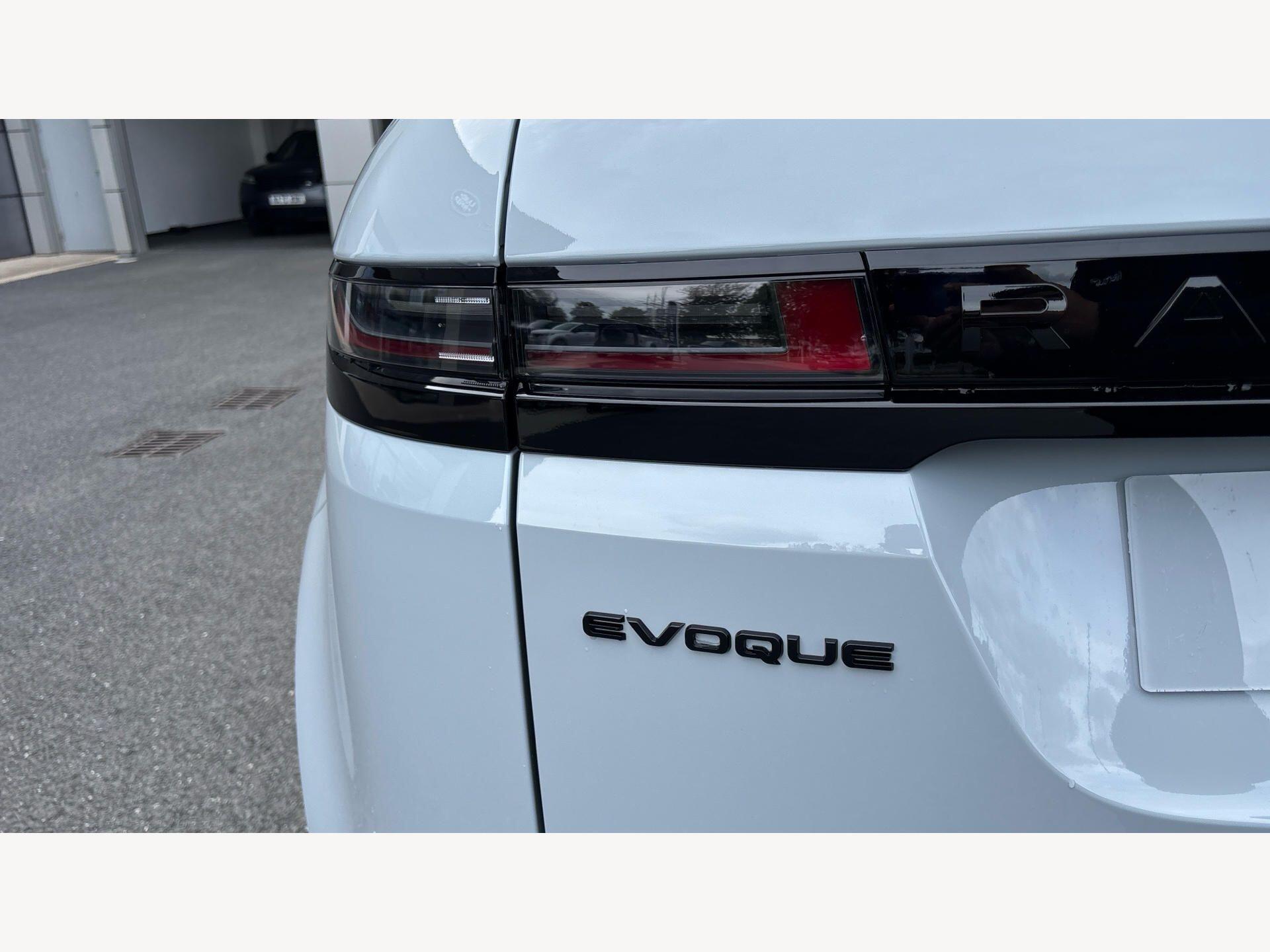 Land Rover Range Rover Evoque view 23