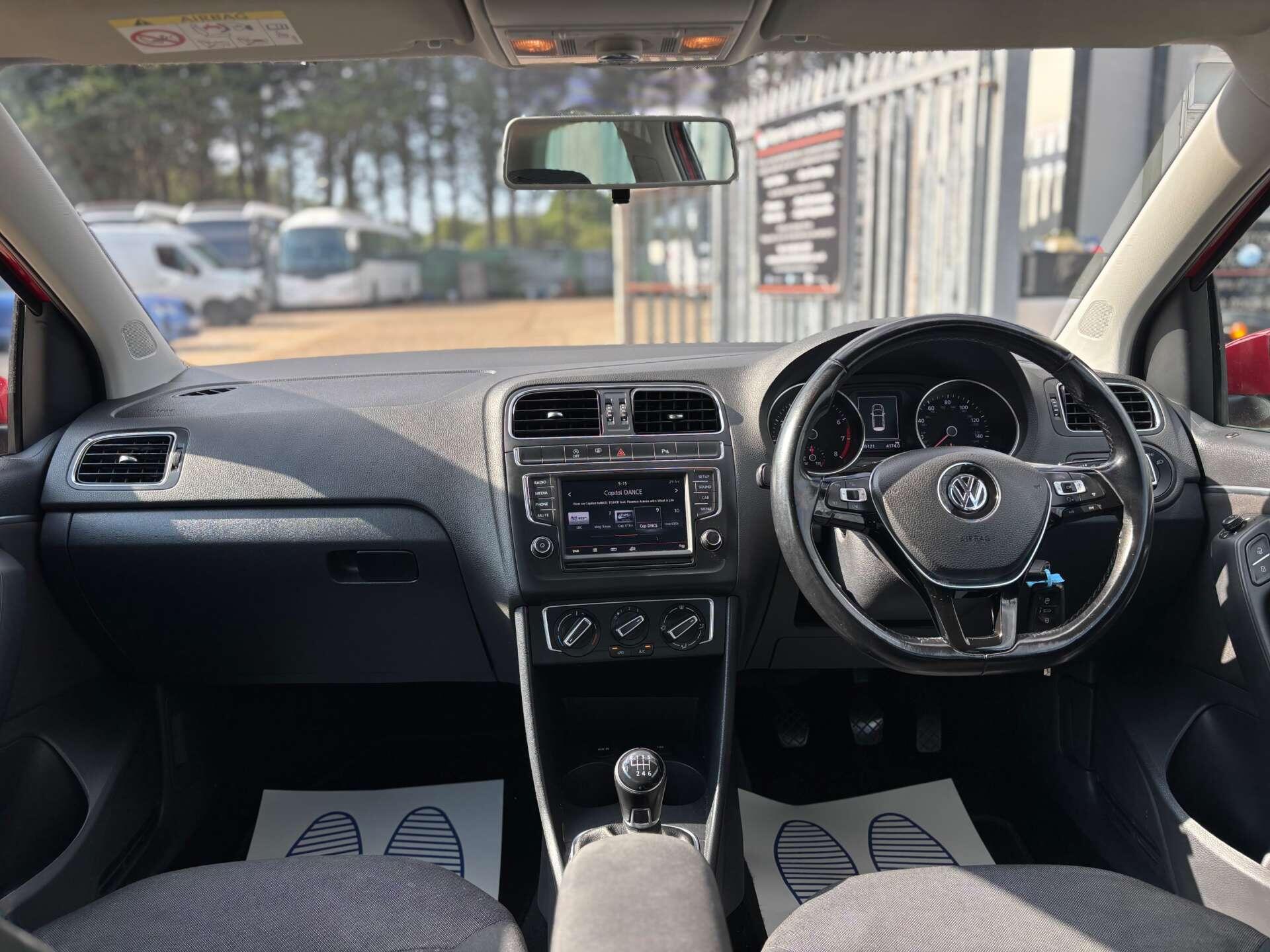 Volkswagen Polo view 29