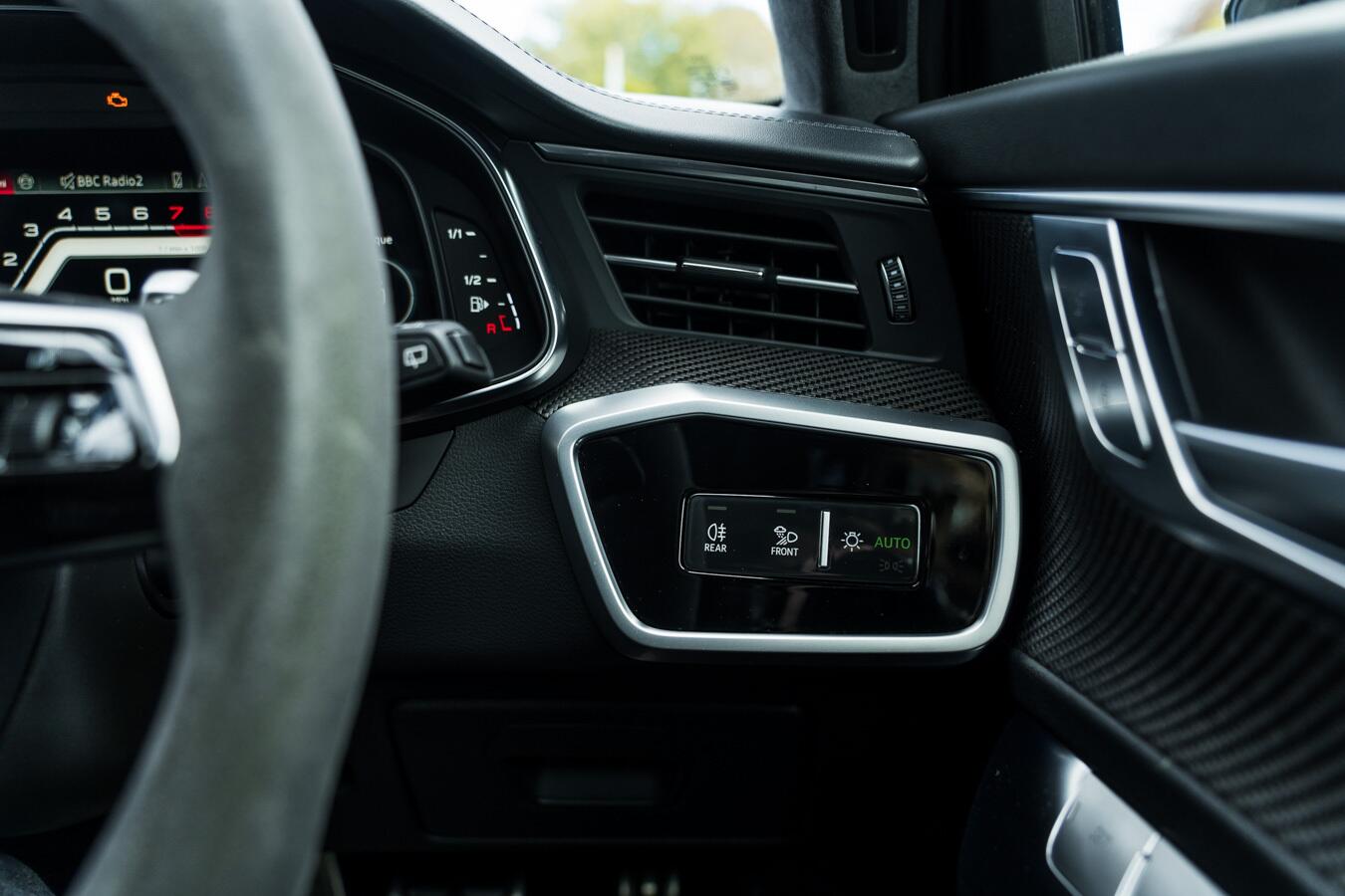 Audi RS6 Avant view 52
