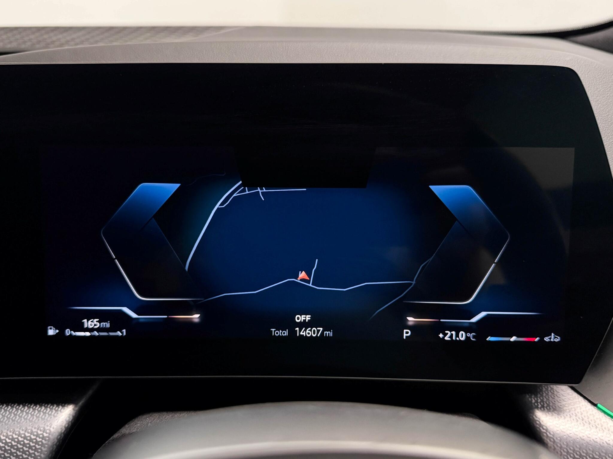 BMW 2 Series view 14