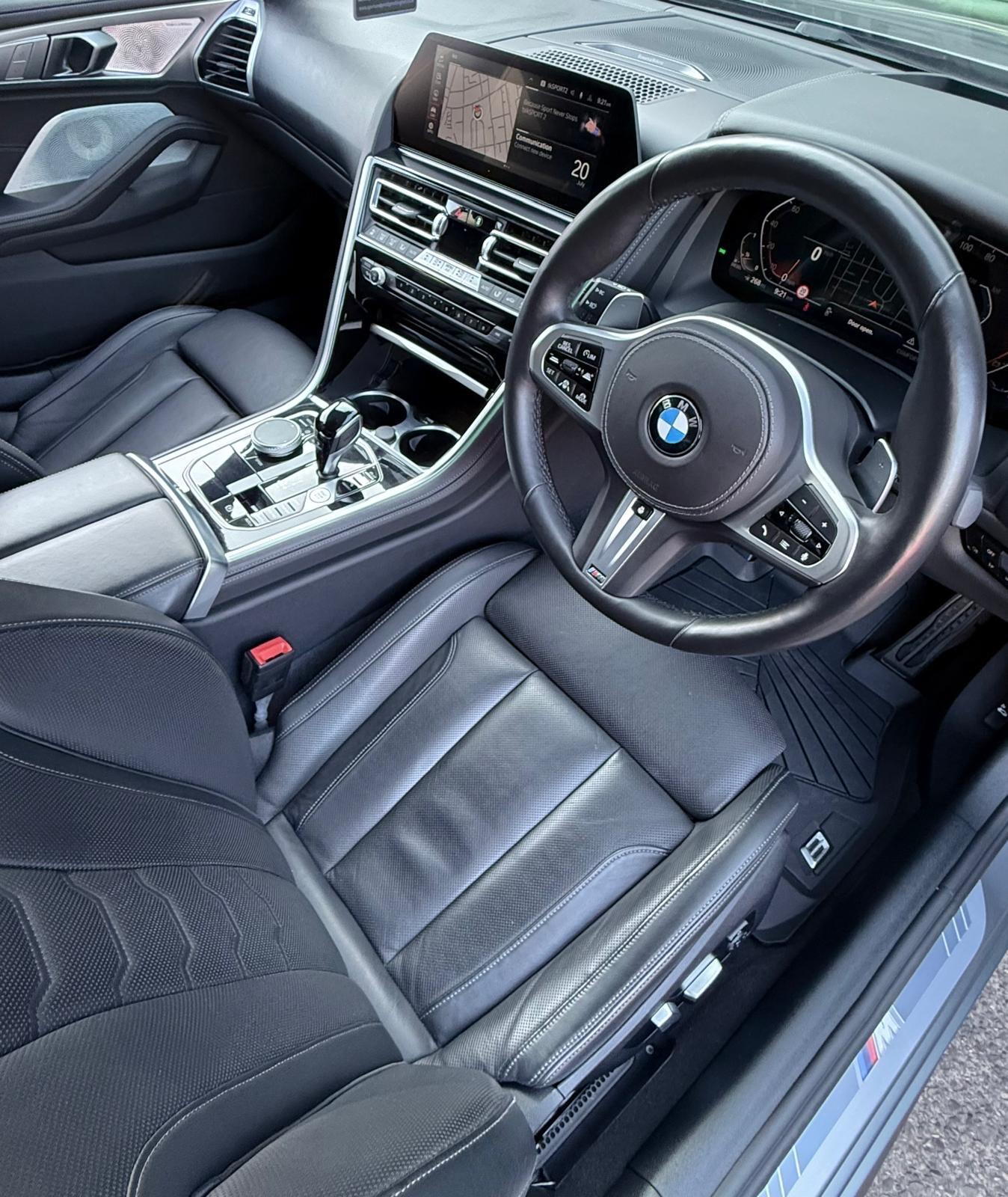 BMW 8 Series view 40